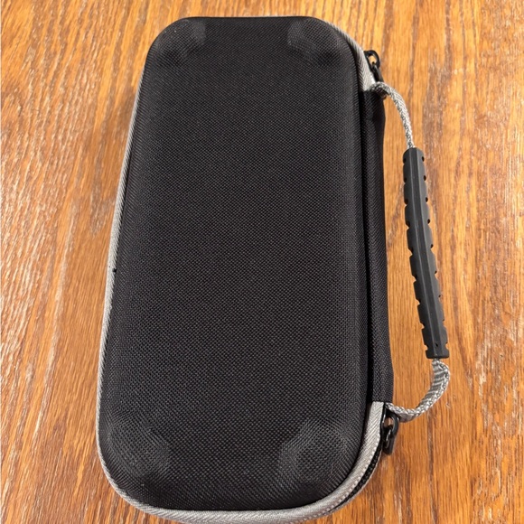 Nintendo Switch Lite Turquoise w/ charging cord & case - Picture 5 of 7